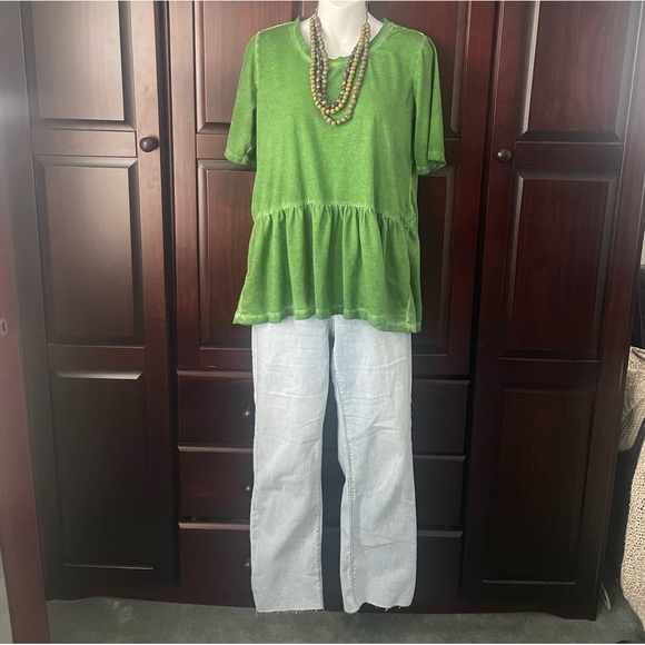 Distressed Peplum Tee - Picture 3 of 8